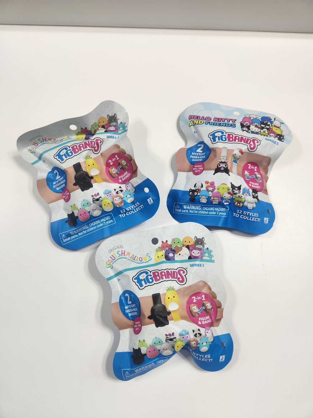 Squishmallows FigBands Mystery Pack - Pink, Blue, White